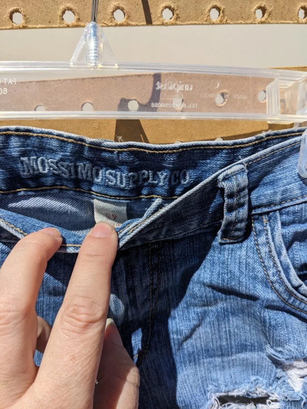 Mossimo Denim Cutoff Shorts Sz 9 - Picture 2 of 6